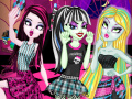 游戏Monster High Vs. Disney Princesses Instagram Challenge 