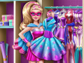游戏Superhero Doll Closet  