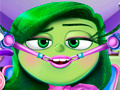 游戏Inside Out Disgust Throat Surgery