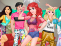 游戏Princesses Chic House Party