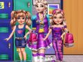 游戏School Girls Summer Camp!