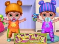 游戏Baby Twins Caring Day