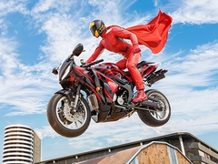 游戏Real Motorbike Super Hero Stunt 3D